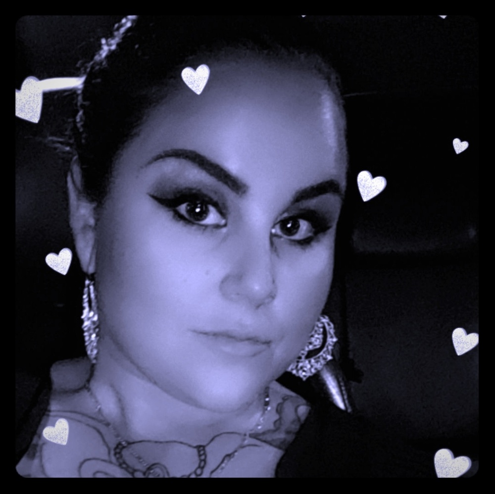 Meet your Posher, Gayle